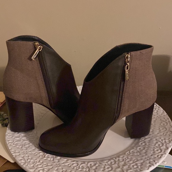 EUC Guilhermina Two Toned Bootd Suze 6M - Picture 3 of 6